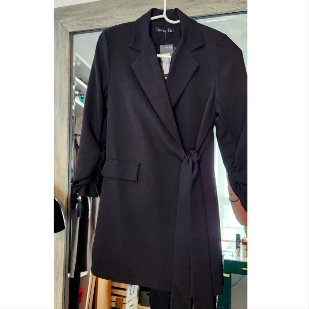 Boohoo Petite Sleeves Tie Wrap Blazer New